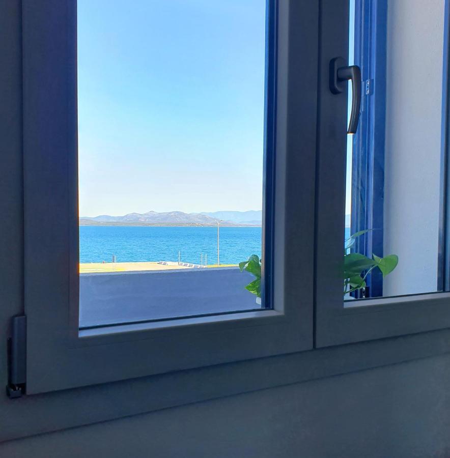 Sky And Sea Apartment Calasetta Eksteriør bilde